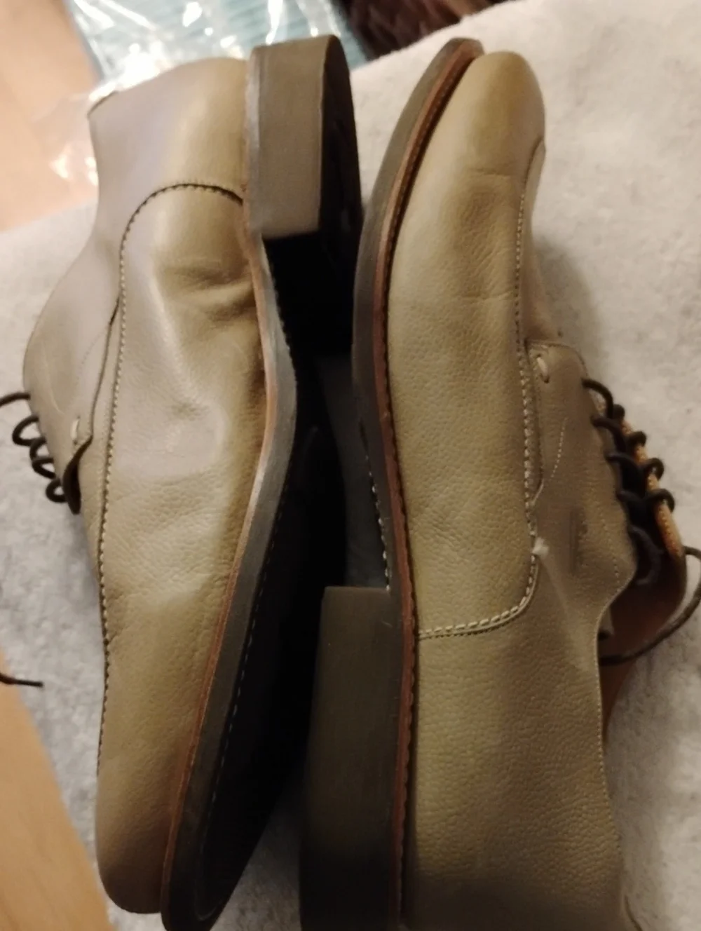Men's Taupe Leather Derby Shoes with Dark Brown Laces,Made In France.